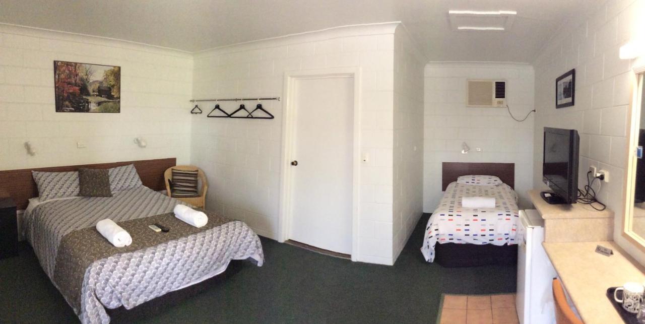 Cross Roads Motel Cobar Kültér fotó